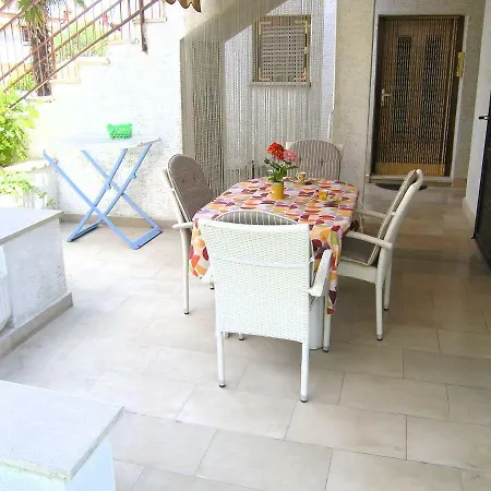 Apartment Zora Krk Town Exterior photo
