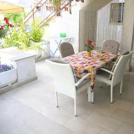 Apartment Zora Krk Town Exterior photo